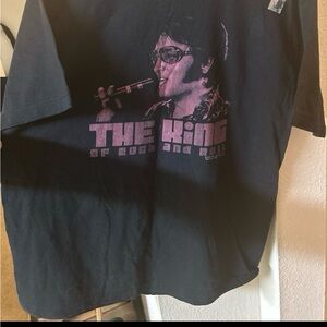 Mens Elvis Presley T-shirt by Graceland